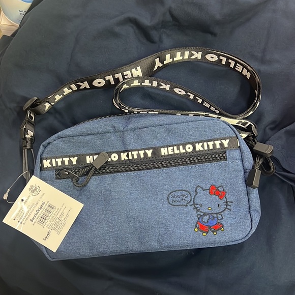 Hello Kitty side bag - Picture 2 of 3